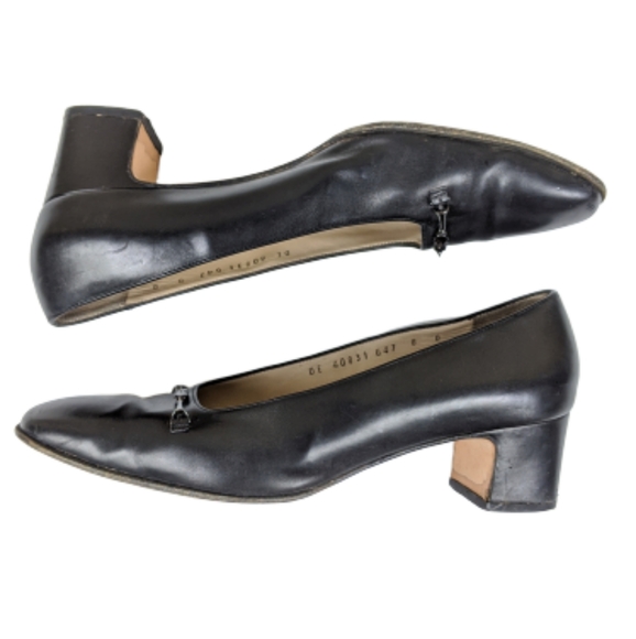 Ferrigamo Square Toe Block Heel Leather Pu… - Picture 2 of 7